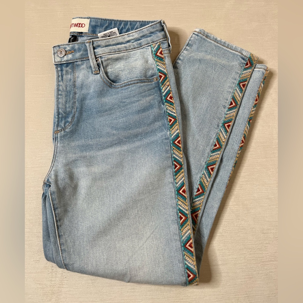 Driftwood Embroidered Jeans - Women’s 27 Blue - Boho Denim Distressed Straight